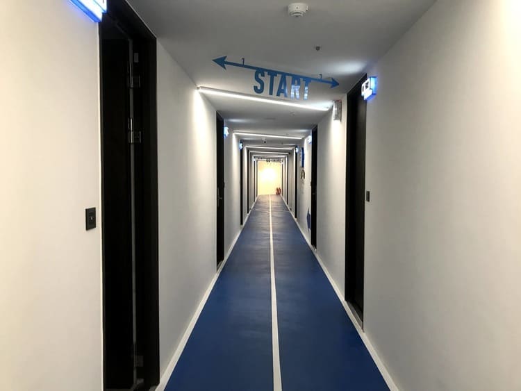 藍色走廊