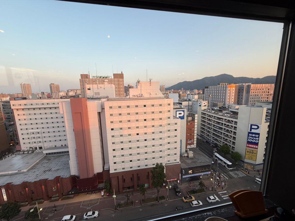 札幌蝦蟹合戰|北海道三大螃蟹吃到飽餐廳推薦,高樓夜景盡收眼底 - 第4張圖