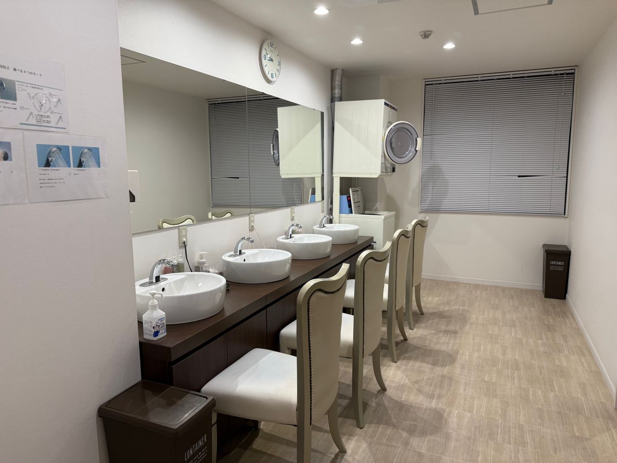 熊本獨旅住宿推薦｜HOTEL CARNA A熊本城附近平價背包客房(附大浴場)